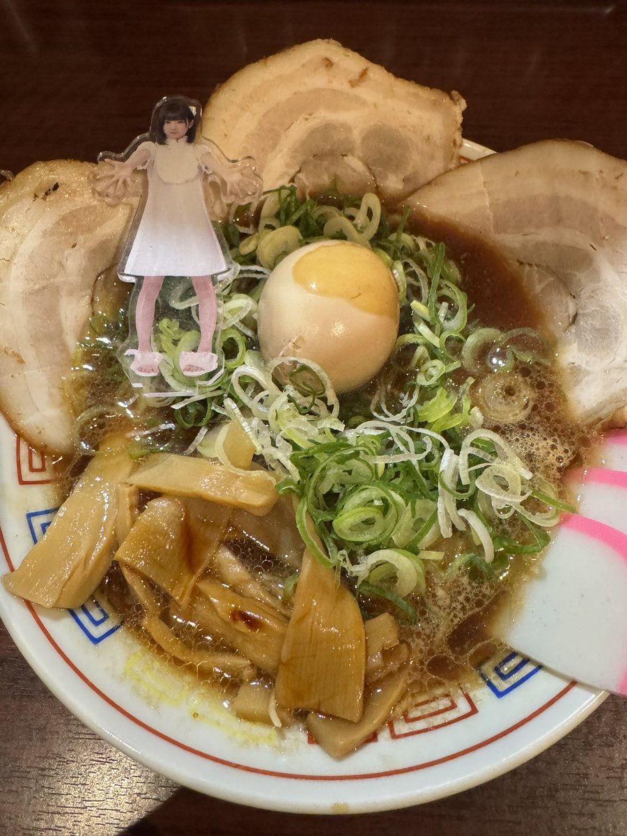しむしむ🌈 tweet media