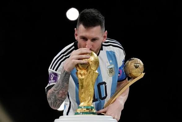 GALLINA GALLARDISTA tweet media