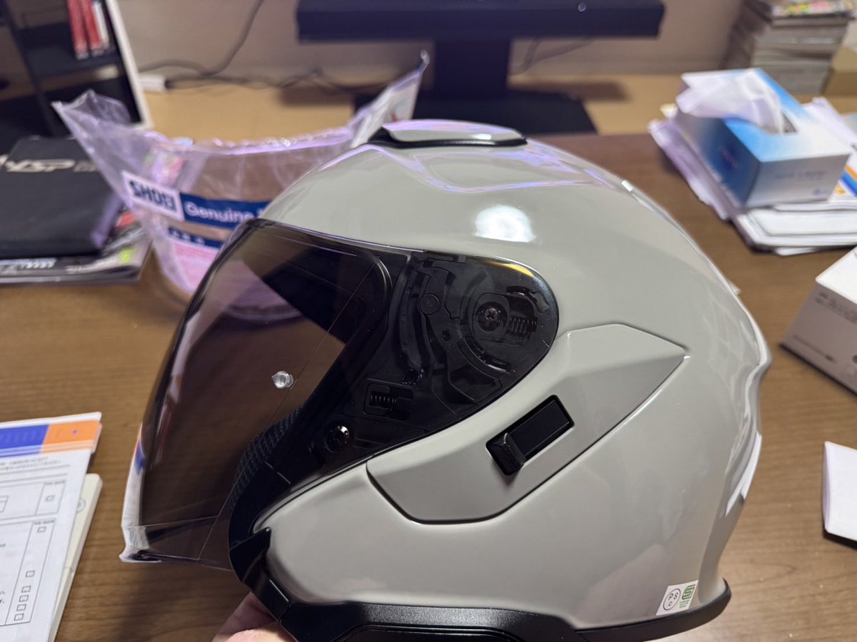 nagoya736k2's tweet photo. 初めて半ヘル以外のヘルメット購入
しかし値段にびっくり https://t.co/yj0I8sU5nJ