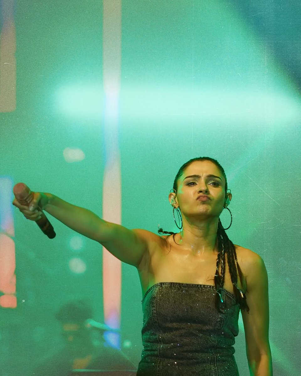 Aatufar's tweet image. Andrea Jeremiah 😍 
#AndreaJeremiah #AJ