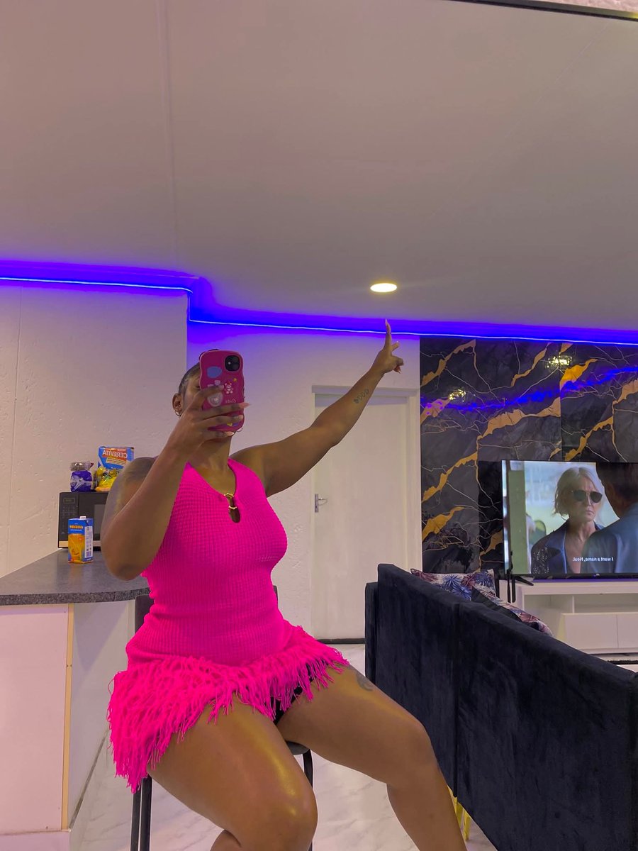 Mobile Barbie 🧚❤😇🔅 tweet media