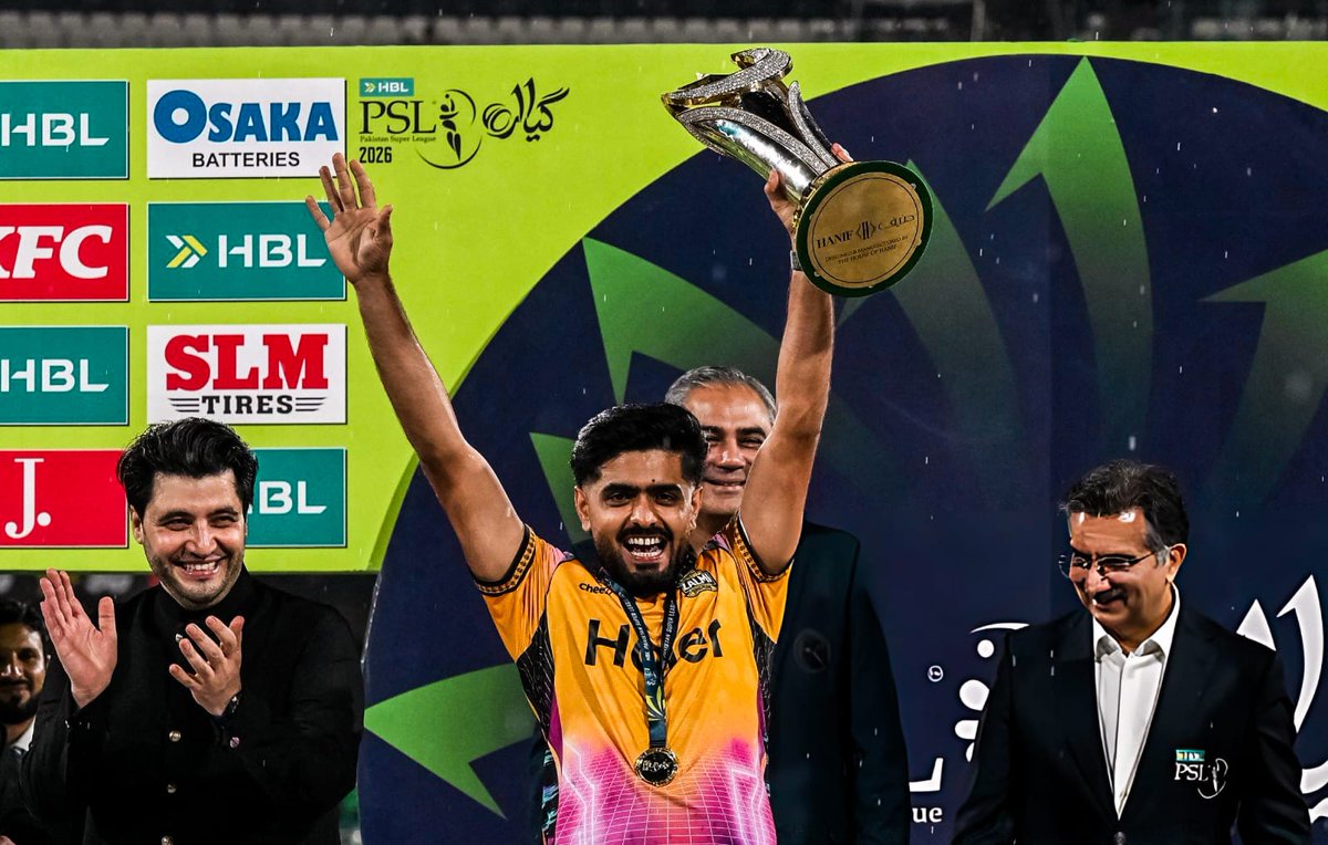Satisfying Cricket Pictures tweet media