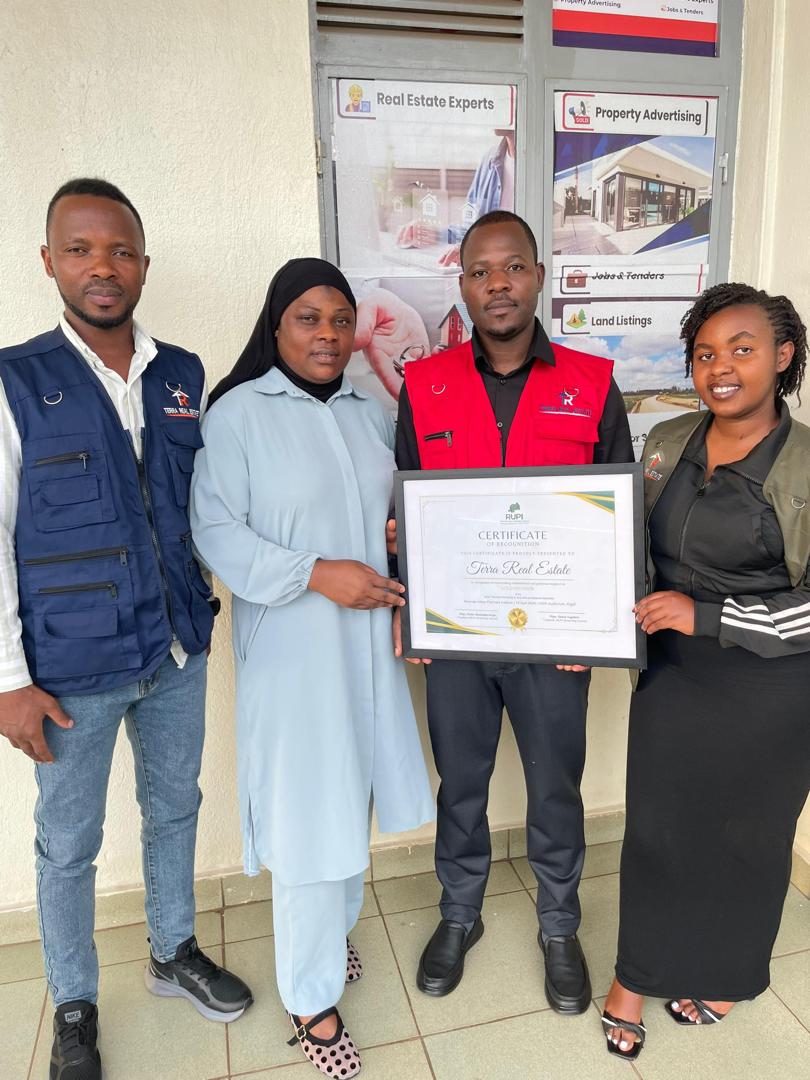 UrbanplannersR's tweet photo. #Today, the Rwanda Urban Planners Institute (RUPI) proudly recognizes @terraltdrd  for its 🥇 Golden Sponsorship and 🤝 valued partnership during the 2nd Annual General Meeting &amp; Workshop 📅 16 April 2026 📍 NISR @vivientoo https://t.co/GXkC4GcZuB