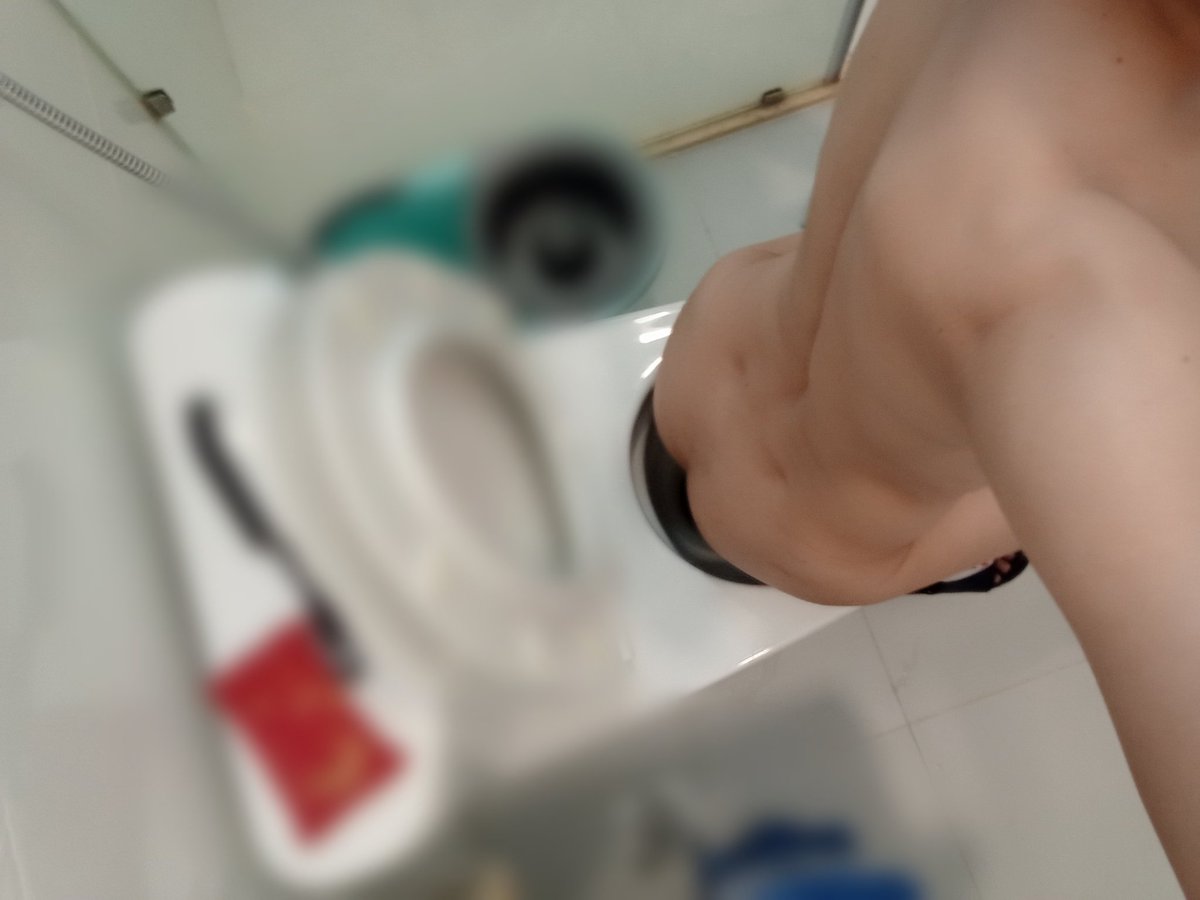 HongPhan489263's tweet photo. @Trung17127915 Tân kim xin zl anh, bot bê thích dính bus, đu, bot slim, men, sạch sẽ https://t.co/PgMCeFnu0p