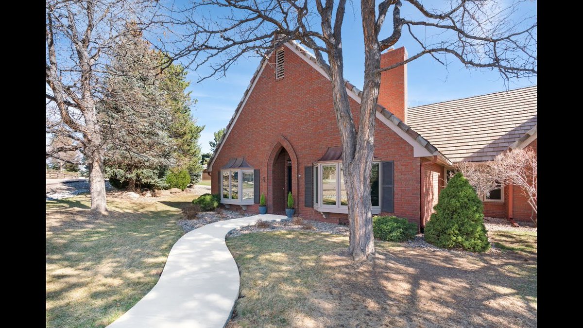 DustinMPeyser's tweet image. Wendy Hitzges presents 5 Porcupine Lane Littleton, CO | ColdwellBankerHomes.com dlvr.it/TSMhxz 👉 Reveal Your ROI bit.ly/MyHomeAI 👈 #RealEstate #LittletonCO #ColdwellBanker #HomeForSale #PropertyTour