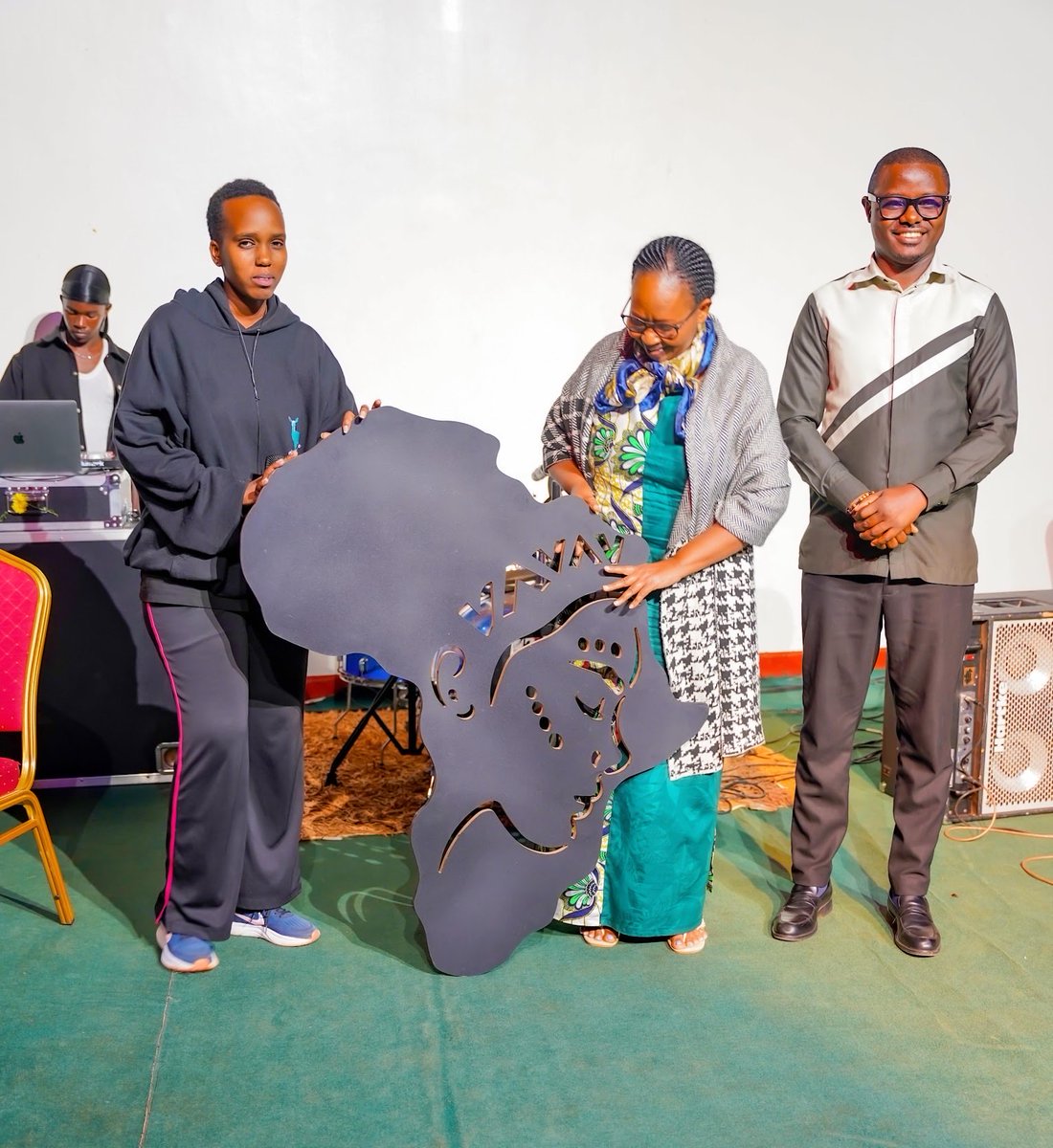 Agahozo-Shalom tweet media