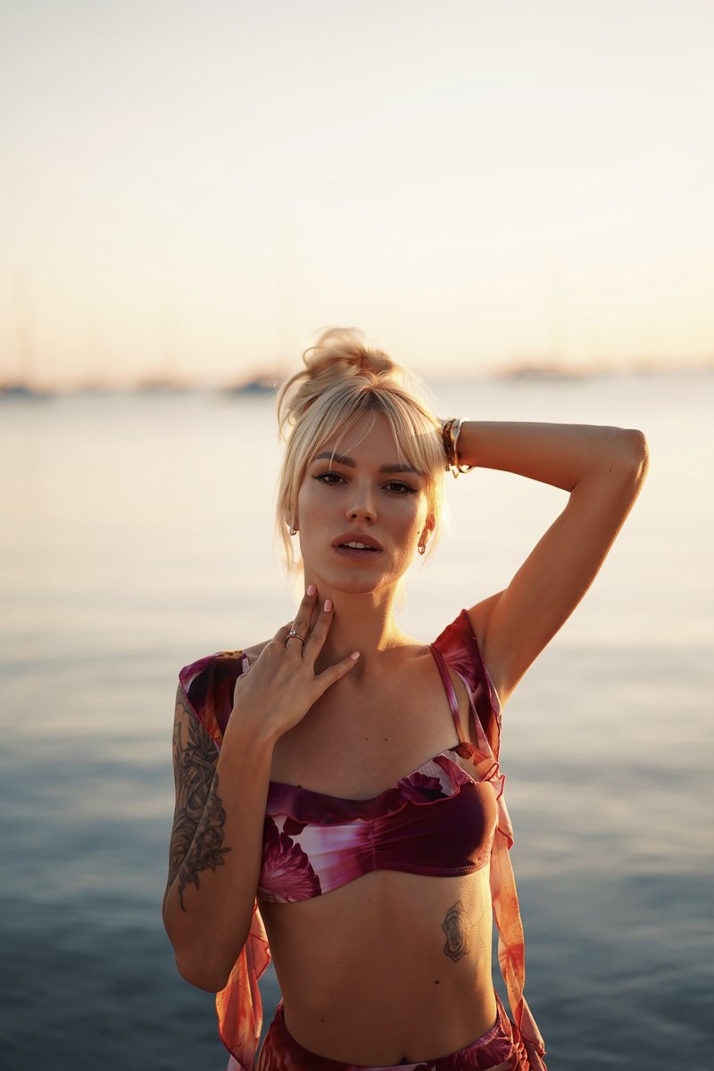 Kelly 👄 🇺🇦🇺🇸 | Cam girl on MFC 💚| tweet media