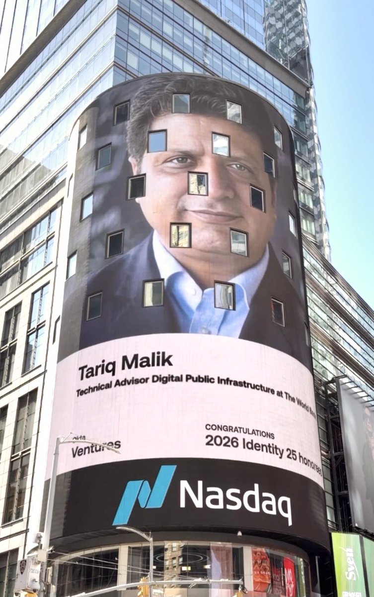 Tariq Malik ™ tweet media