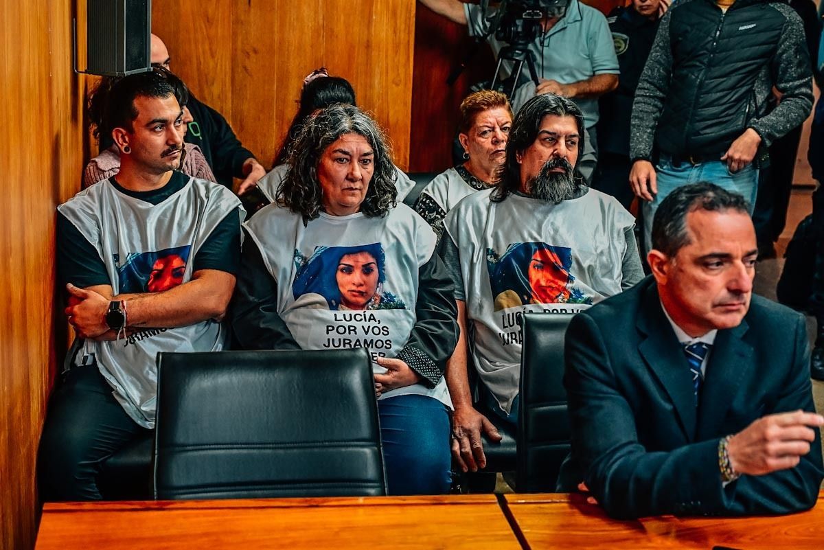 quedigital1's tweet photo. ⚖️ Caso Lucía Pérez: impusieron 23 años de prisión a Matías Farías

🗞️ La cobertura👉🏽 https://t.co/UKdwfM64kR https://t.co/oIdnCg9giu