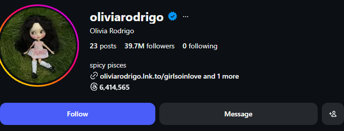 CelebRadar0's tweet image. 🟢 Olivia Rodrigo instagram.com/oliviarodrigo Instagram Follower Update
Previous : 39,683,370
Current  : 39,706,990
Change   : +23,620 (gained) in the last 1.3d

#Instagram #Followers #oliviarodrigo #Stats