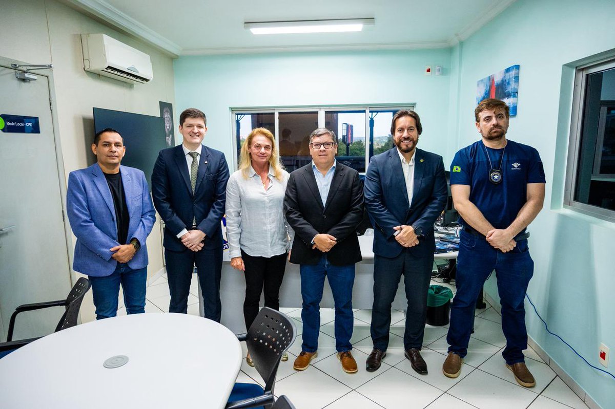 Rubén Velázquez tweet media