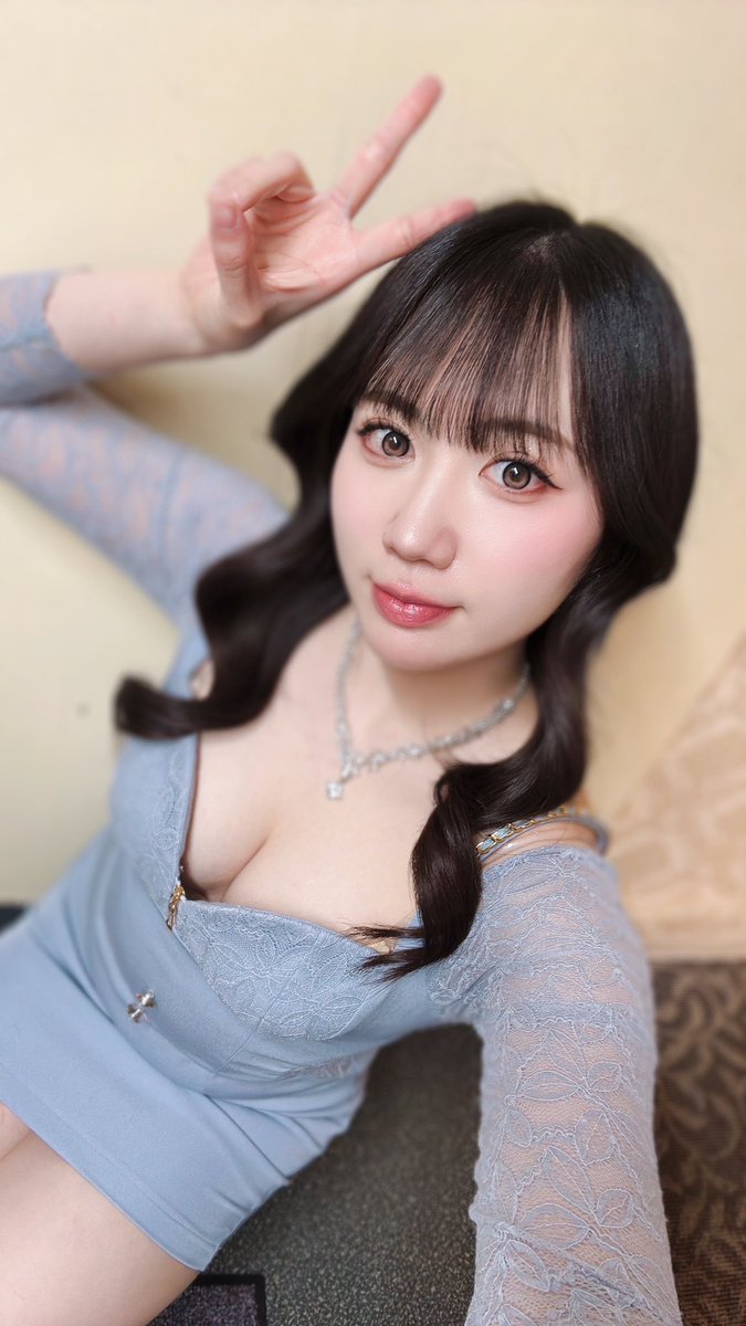 ゆに子 tweet media