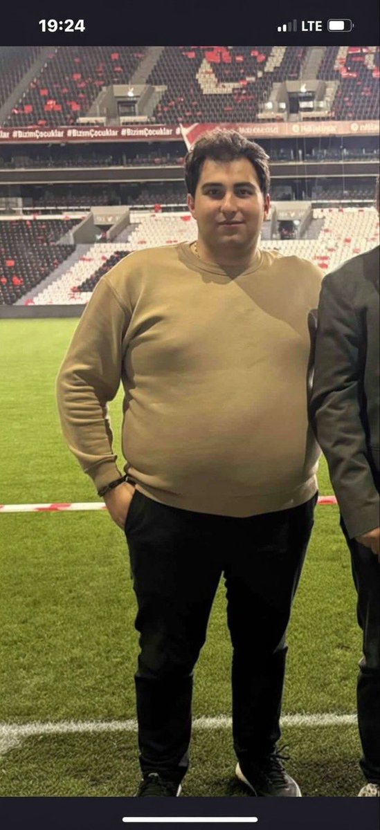 Gulê rabe Rojhelat jî hat..! tweet media