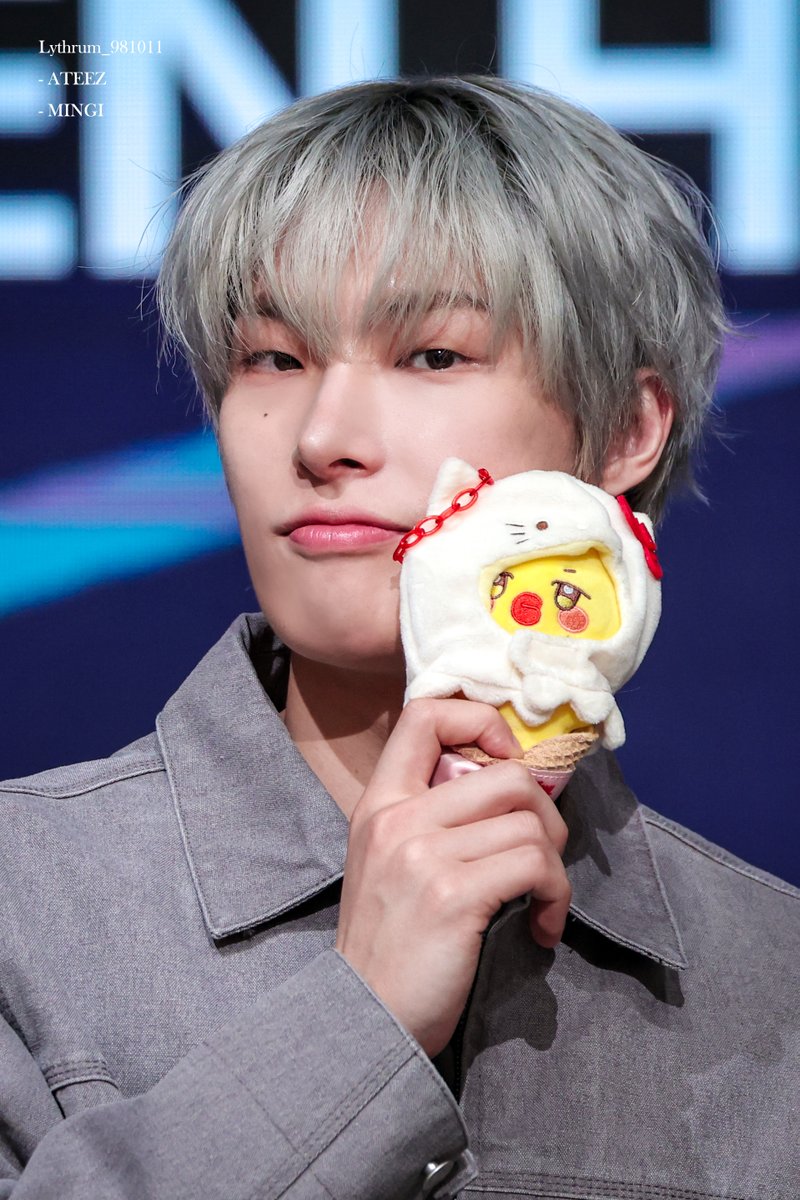 Lythrum_981011's tweet photo. 260324

🐥

#에이티즈 #ATEEZ 
#민기 #MINGI https://t.co/ki1c45Pvgy