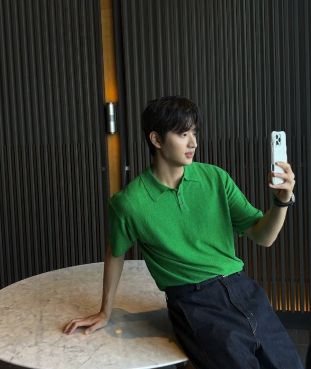 순록이 초록니트 ㅇㅋ 
나도 초록이 할ㄹ레레렐레레레