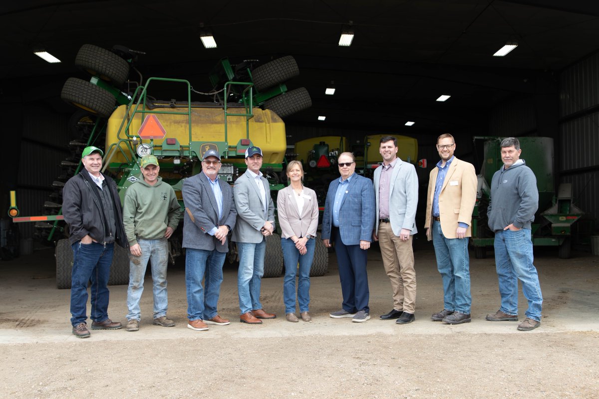 sdgoed's tweet photo. Last Thursday, SD GOED co‑hosted an Agriculture Regulatory Roundtable at the Even Farm in Humboldt with the SBA (@SBAgov) and SD Manufacturing & Technology Solutions (@SoDakMTS). Local producers and ag‑business leaders gathered to discuss federal regulations, share challenges, and explore solutions that support growth and innovation in South Dakota’s agriculture sector. Thank you to the Even family for hosting and to everyone who contributed valuable insights to the conversation!