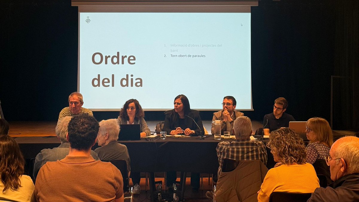 PSC_HG's tweet photo. El 30 d'abril vam celebrar el Consell de Barri de La Teixonera, on vam parlar dels avenços en les obres de La Bòbila i la cobertura de la Ronda, de l'impacte del Pla de Manteniment Integral o de la creació de nous espais d'estada.

Seguim apostant per una Teixonera millor! 🌹 https://t.co/ezhLJ6OmT1