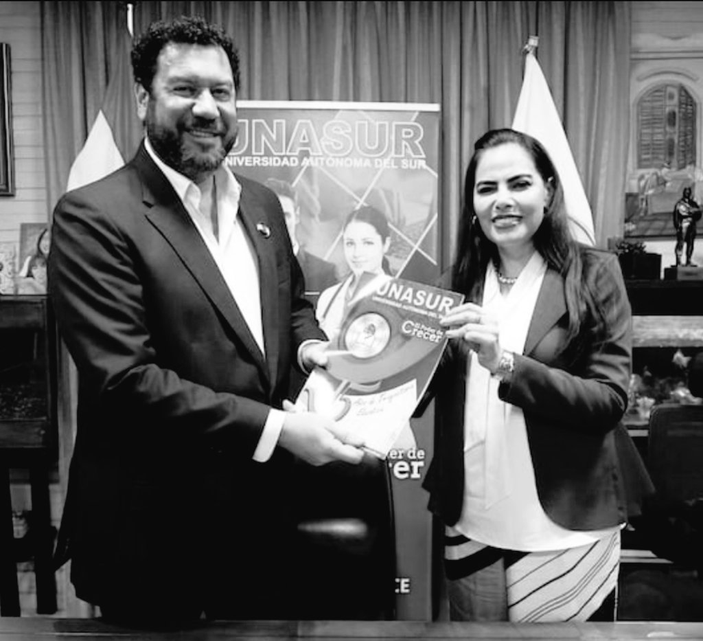 Cuarto Poder Py tweet media