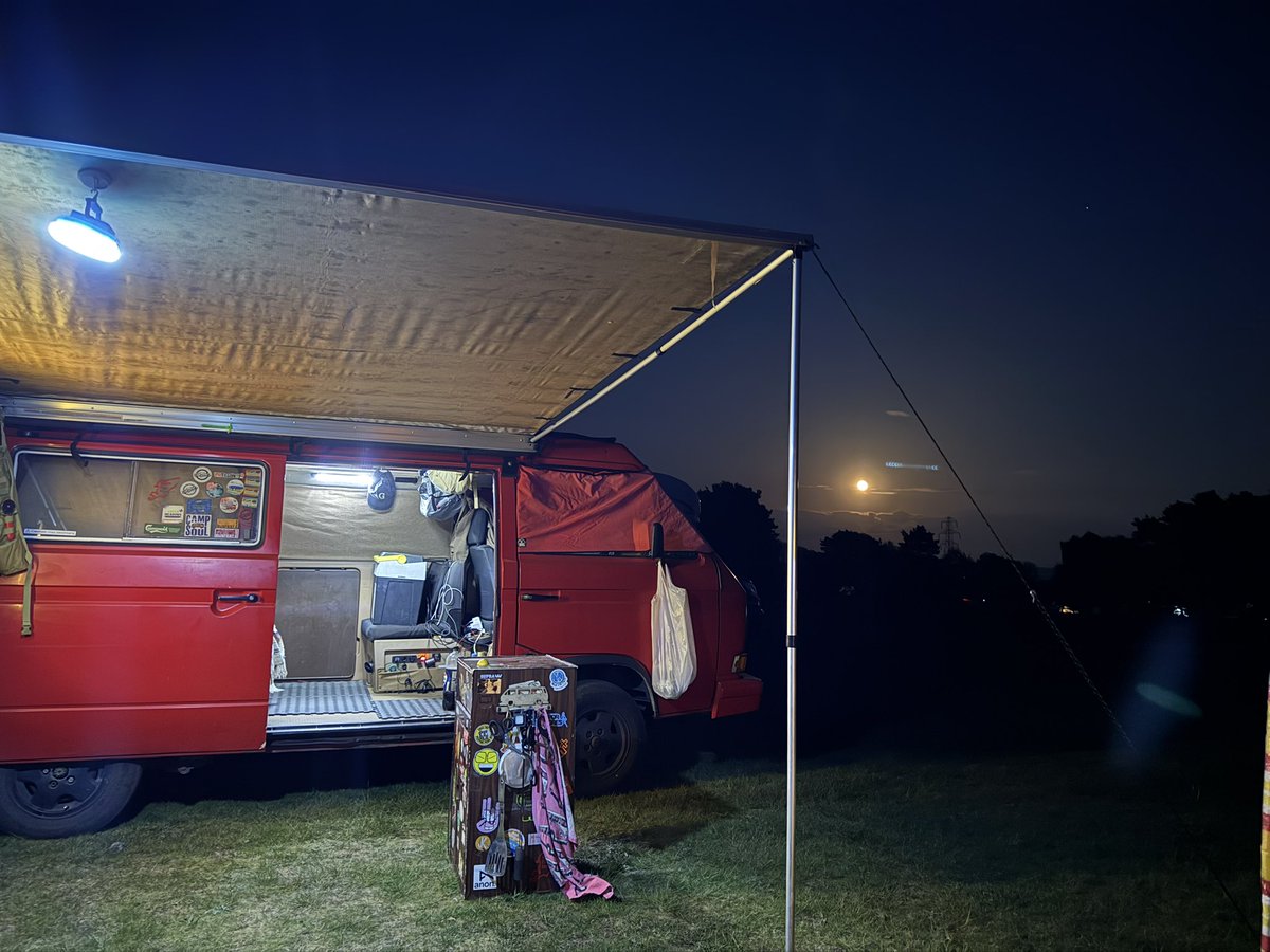 WiseGrahamwise4's tweet image. Bruvs camping. #upnorth #walesbyforest #brownlowarms.
