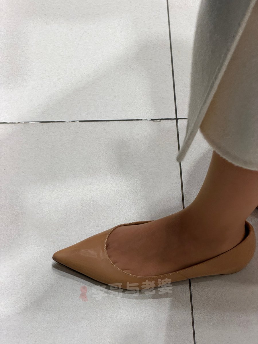 李哥与老婆 tweet media