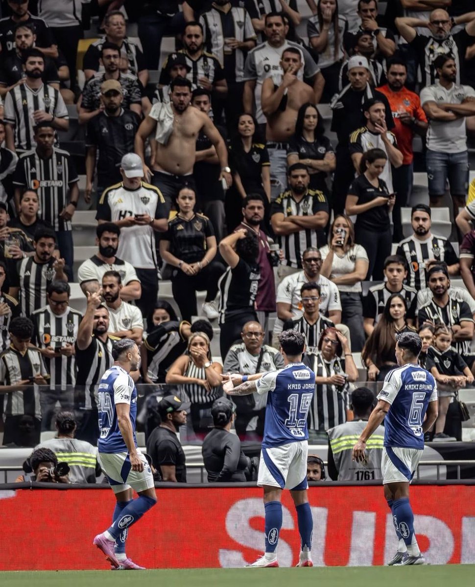 jão do Cruzeiro 🦊 tweet media