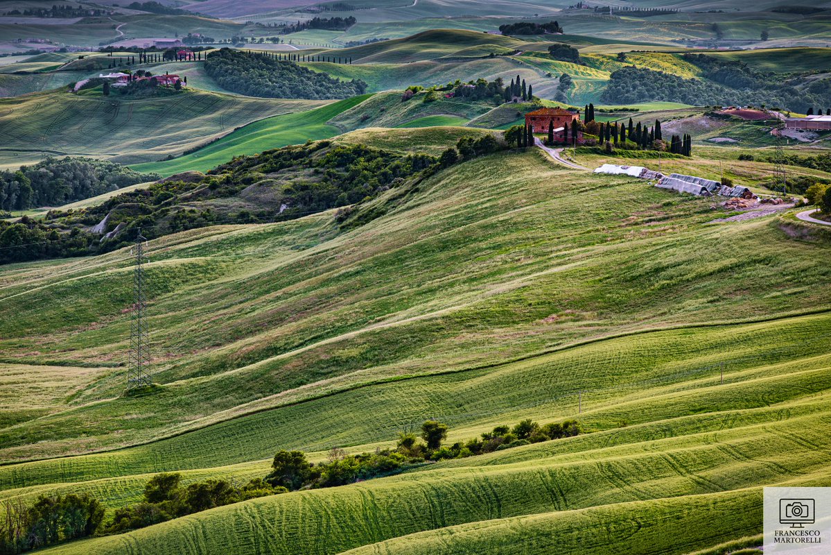 Martorelli76's tweet image. Una veduta classica... ma vista a modo mio... 😉

#photography #landscape #sunset #Tuscany #siena