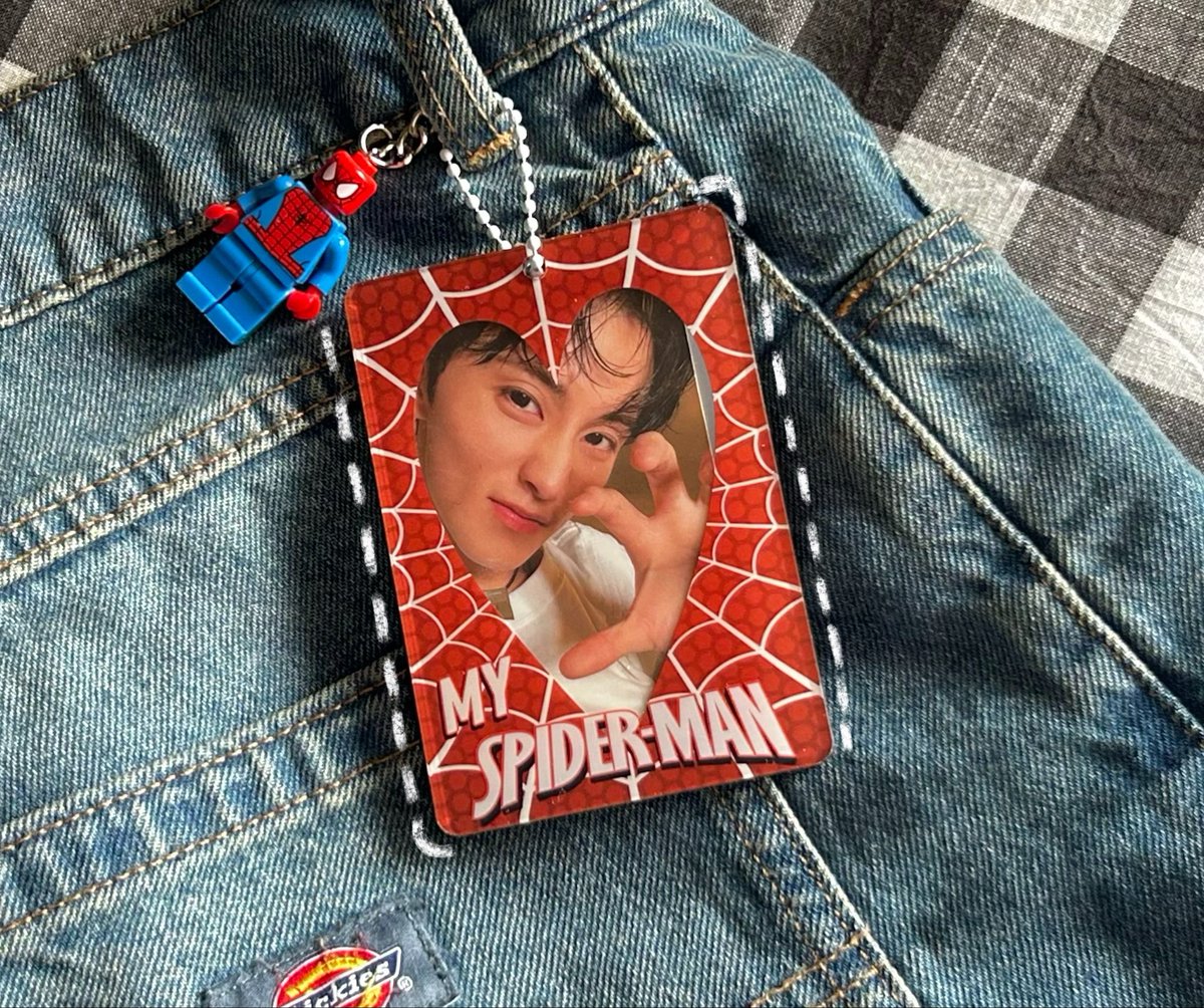 nini 🕷️ tweet media