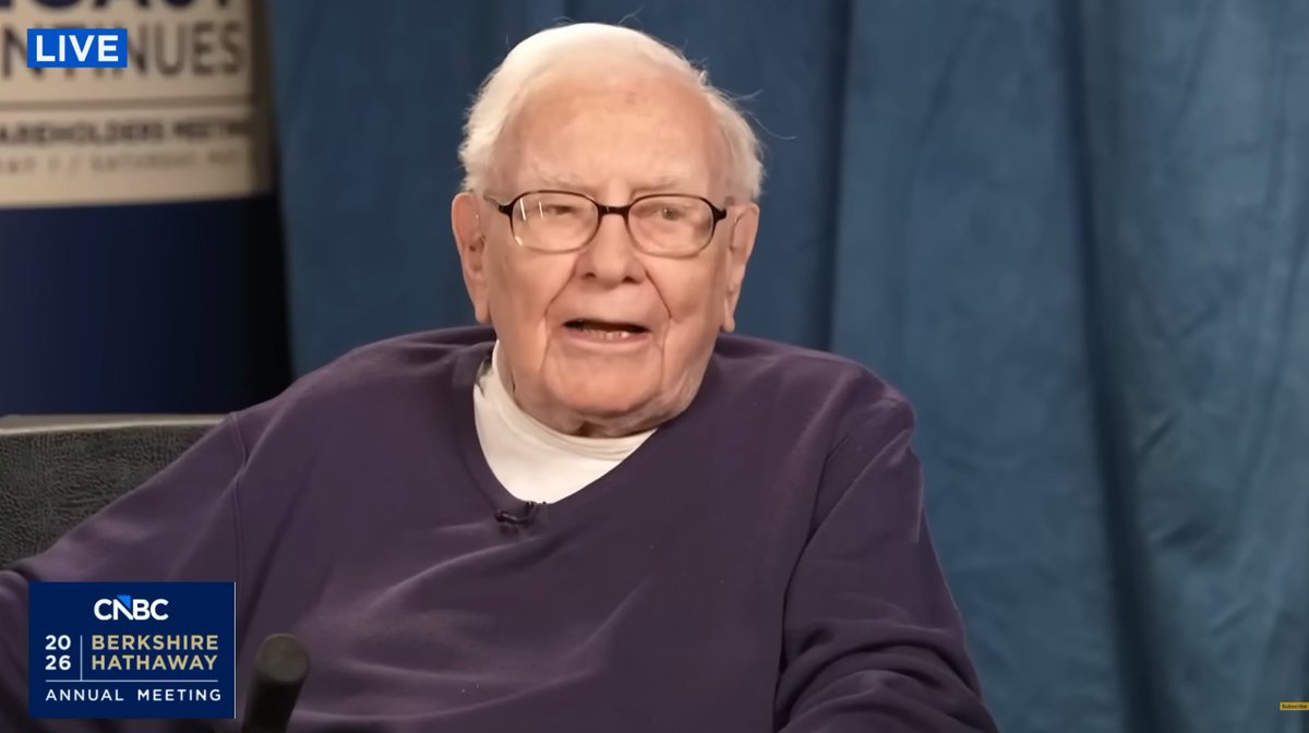 joecarlsonshow's tweet photo. One of the best parts of retirement is not having to wear a suit anymore. Buffett finally made it at 95. https://t.co/spMAQcm7Mw