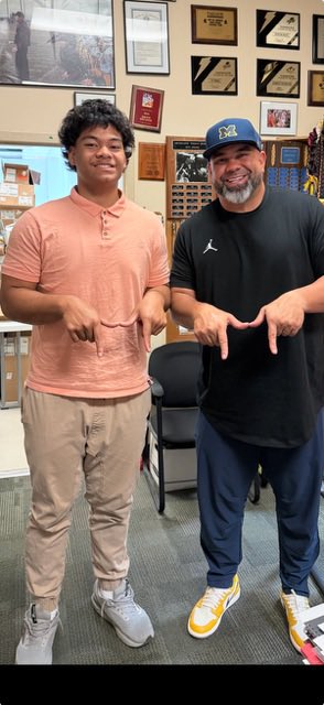 TevitaNonu5's tweet image. I appreciate @CoachPowell99 coming out and showing love! #GoBlue