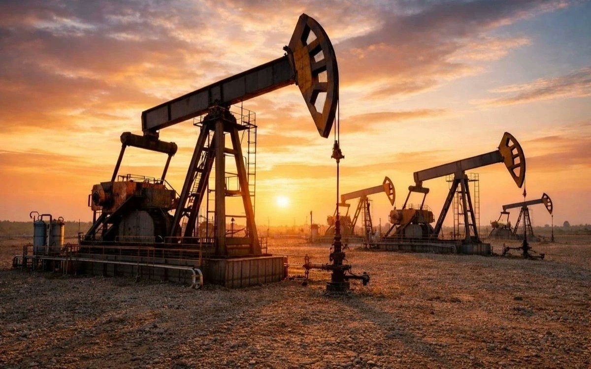 kazinform_eng's tweet image. #Oil prices surge 5% as #MiddleEast tensions hit a new boiling point
qazinform.com/news/oil-jumps…
#oilprices #Iran #USA #StraitofHormuz #energy #economy #energygeopolitics