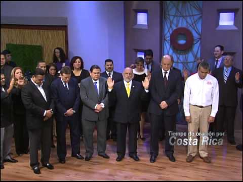 La Hora Tica tweet media