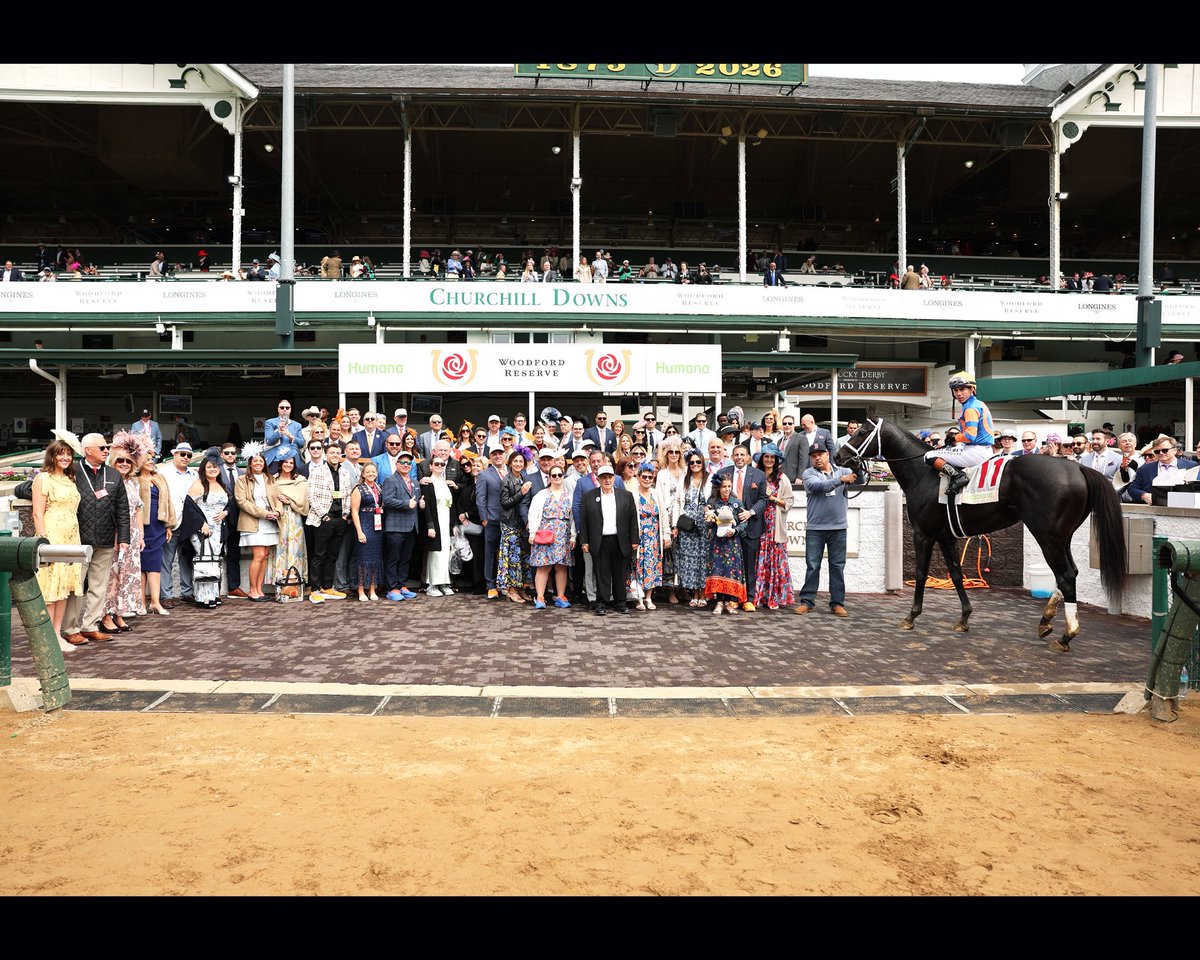 officialpietrok's tweet photo. Unfortunately karma is a bitch and that is why you’re not in this photo with 80 other people you used to call family. 

This is what winning looks like. 

My uncle gave you the life you have. Be grateful. Loser. https://t.co/JT2k3hnZzs