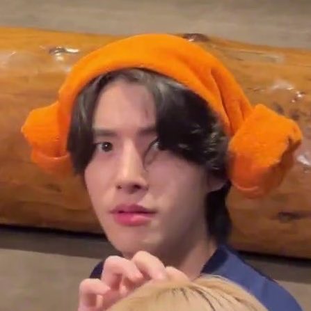 lor : seeing twice !! ⋆𐙚₊˚⊹♡ tweet media