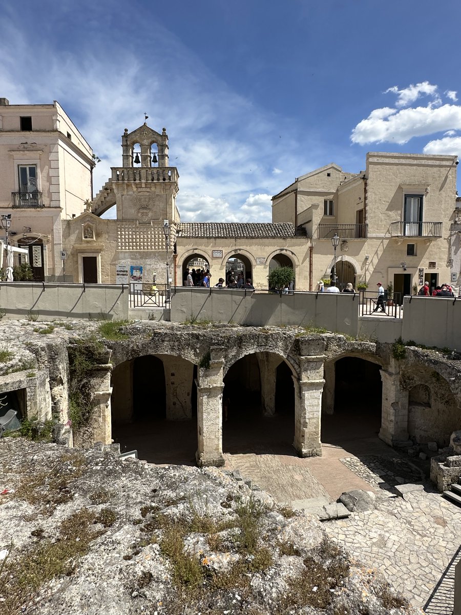 I2ight_handed's tweet photo. 马泰拉，意大利🇮🇹； Matera，Italy https://t.co/ufty0G3t7p