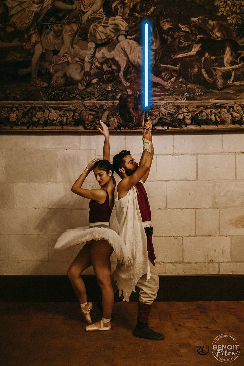 domainechambord's tweet photo. 🇫🇷 Si les Jedi visitent le @domainechambord, il va falloir s'y mettre aussi 💫

🌍 May the Force be with you!
#Maythe4thBeWithYou 
 #StarWarsDay 

📸 Benoit Pitre https://t.co/cOGlytimxv