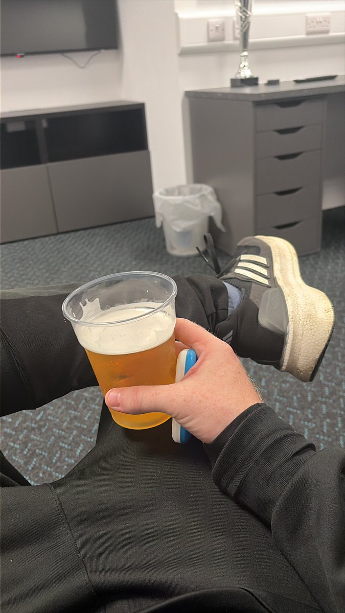 MH - Football Kit Man 🧽 tweet media