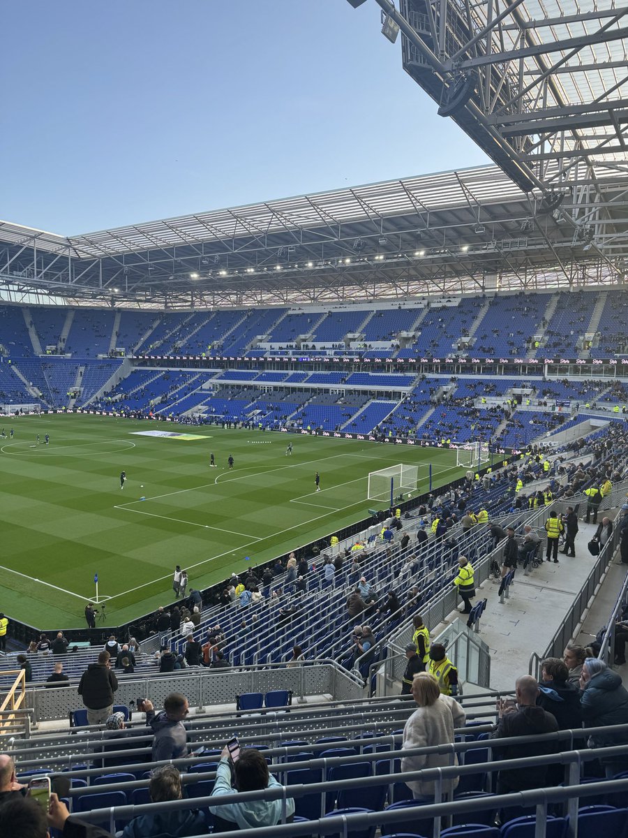 AylwC's tweet photo. Ground looks good but parking a nightmare as had to park a mile away, I’m in my usual pessimistic mood so let’s hope we win. Our fixtures are miles harder than those wingers down South so would be a massive triumph if we win the league. https://t.co/J4zIMe8lc0