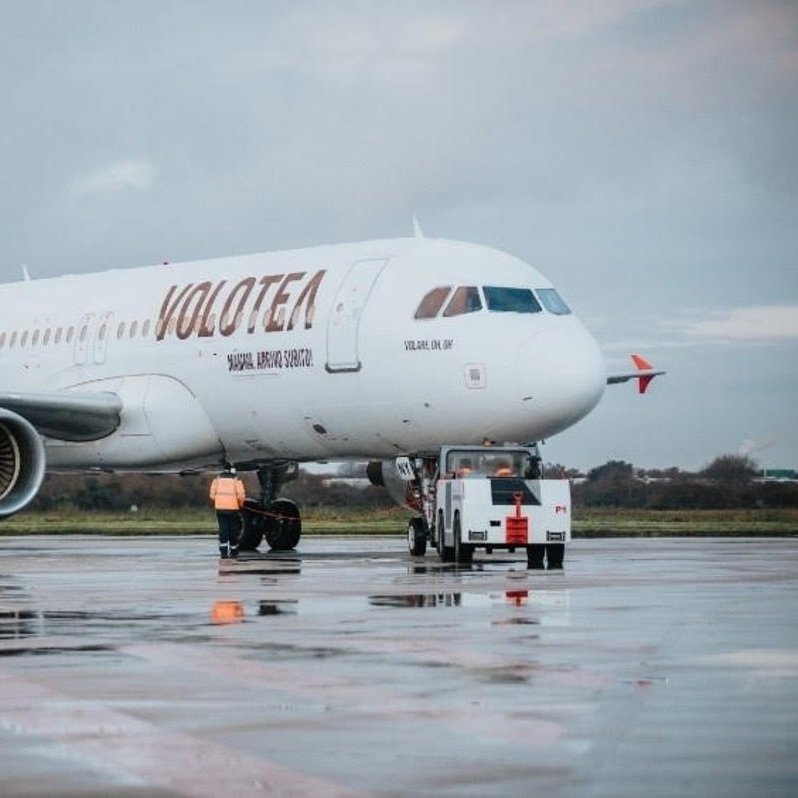 novedadesaereas's tweet image. ⚠️⚠️#Volotea ultima el estreno de su primera conexión internacional desde San Sebastián con vuelos a Florencia, en la Toscana italiana. Como dato curioso, Hondarribia y Peretola son dos de las pistas más cortas en las que operan los A319 en #Europa.