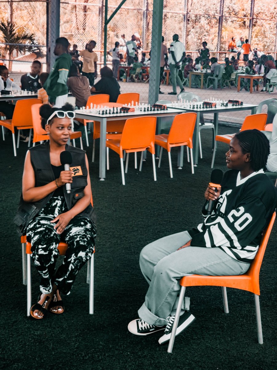OlemwaSports's tweet photo. A chat moment at Mombasa Open Chess Championship 2025.
We should normalize sharing experiences during a chess tournament.
#ChessChat #AfricaChat #OlemwaChess