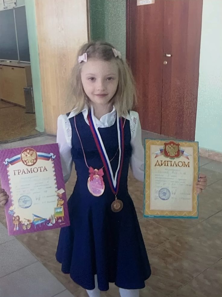 readymila698116's tweet image. Нова в детстве и до сих пор, Нова прекрасна девушка 🛐 ❤️
Поэтому BEBY защитите Машу пожалуйста
#XIN #엑신
#NOVA #노바
#WELOVEUNOVA 
#PROTECT_NOVA