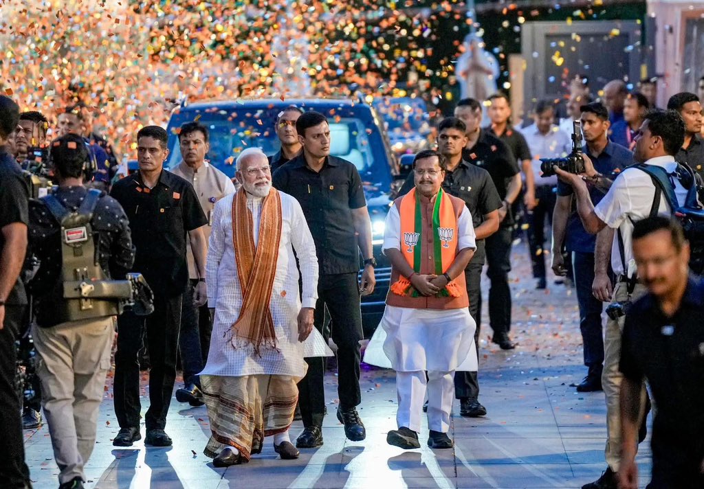 onlineharshit's tweet image. ऐतिहासिक, अभूतपूर्व और अविस्मरणीय क्षण...

#PhotoOfTheDay