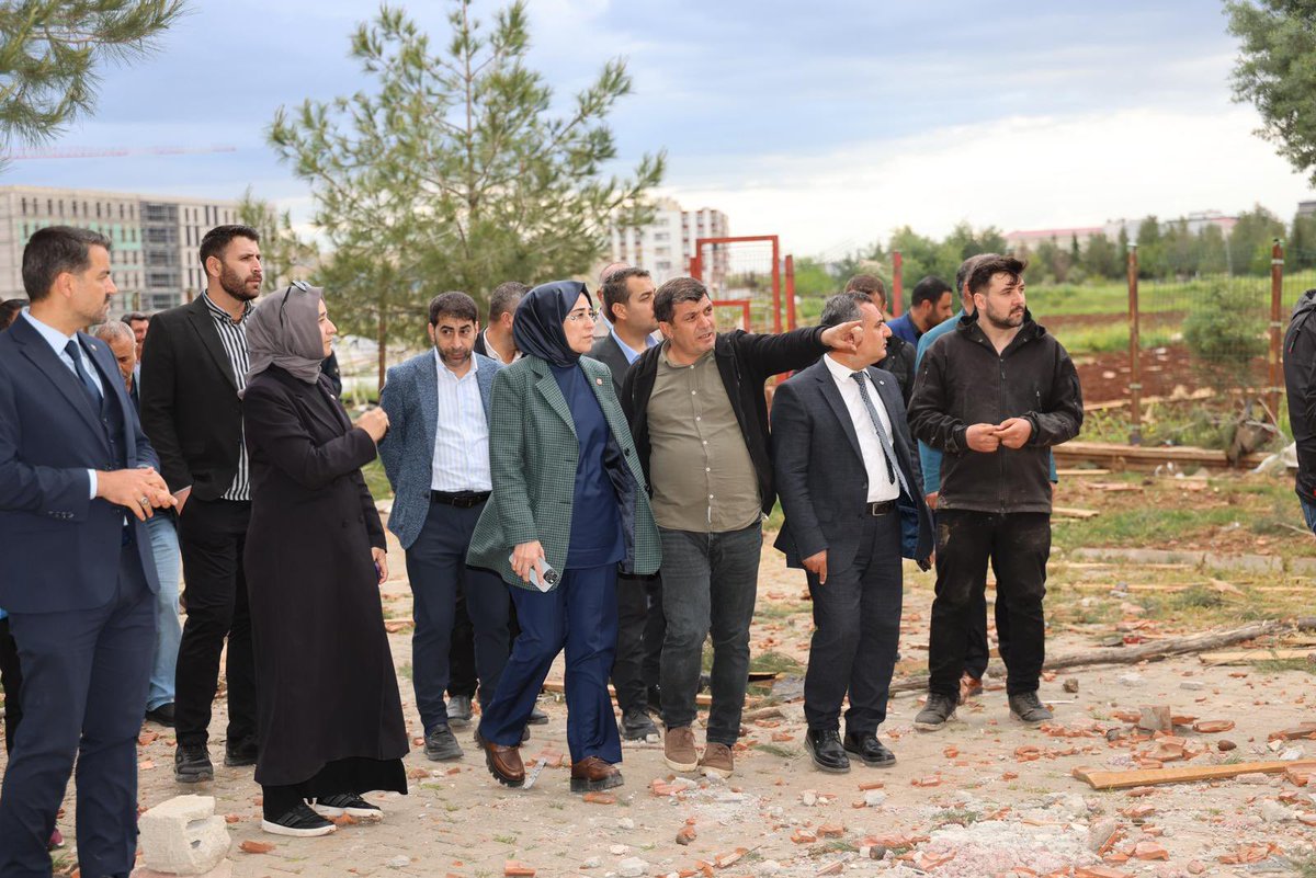 CEVAHİR ASUMAN YAZMACI tweet media
