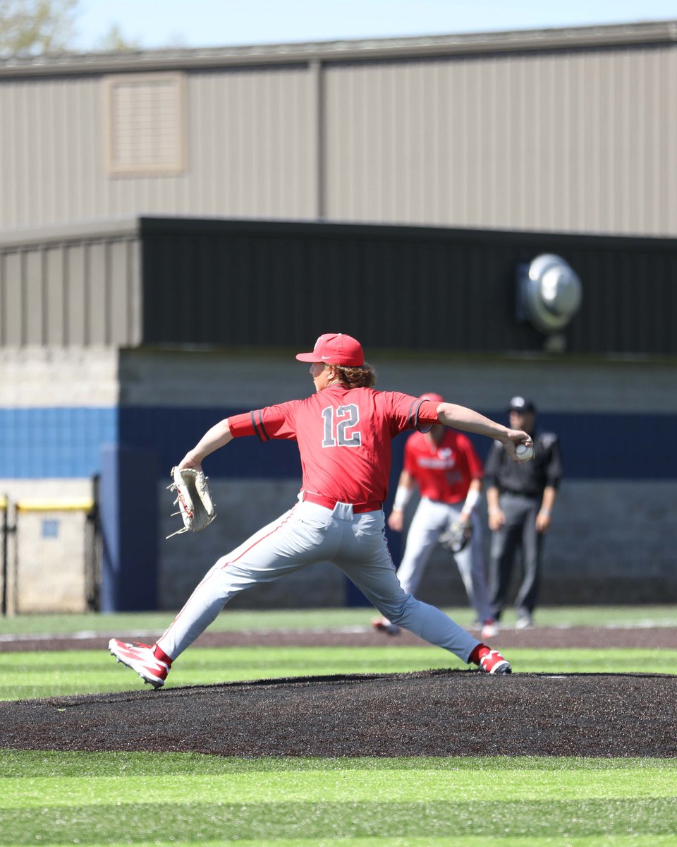 IWUWildcats's tweet photo. 🚨DOWN GOES #1🚨

@indwesbaseball forces a winner take all for the Crossroads League Championship against #1 Taylor at 3pm!🔥💪

@IndWes // @NAIABall 

#BothAnd #TheRightWayToPlay https://t.co/e6IJ4nRAHO