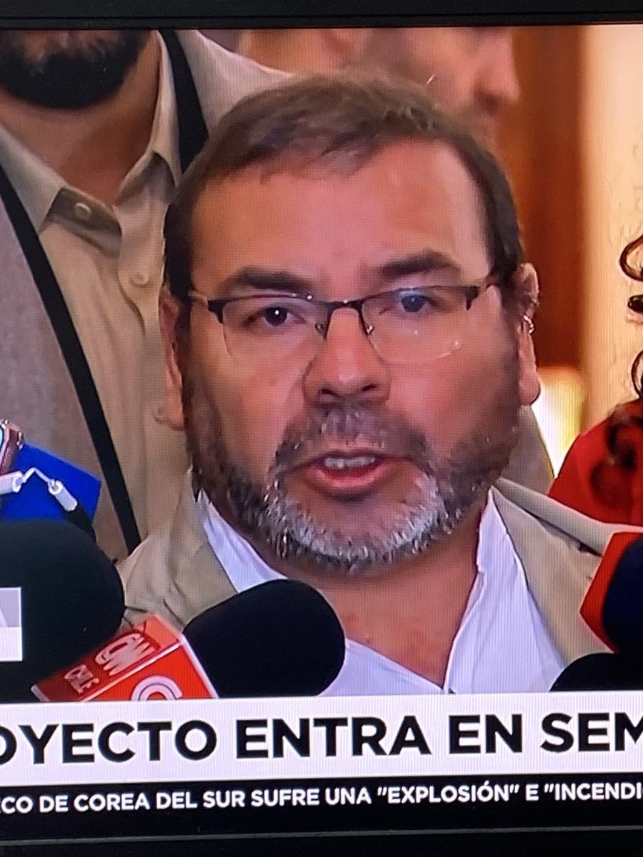 merluzo rey de los weones 🖐🏻 tweet media