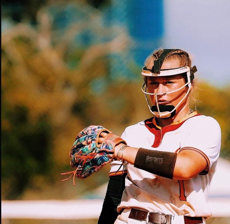 mollydavi27's tweet image. Happy Monday 😊!!! I ❤️ 🥎!!!
#BeElite #ArmorUp @BSherSB 
GYMR! ILE! SDG! KTMTTMT! 
#GoUtes #LoveU #2millimeters @Utah_Softball @los_stuff @Gatorade @MaxPreps @LineDsoftball @LegacyLegendsS1 @kaija_gibson @Courtmartinez9 @paige_sinicki @SoftbalAmerica @usaspresident @MaxPreps
