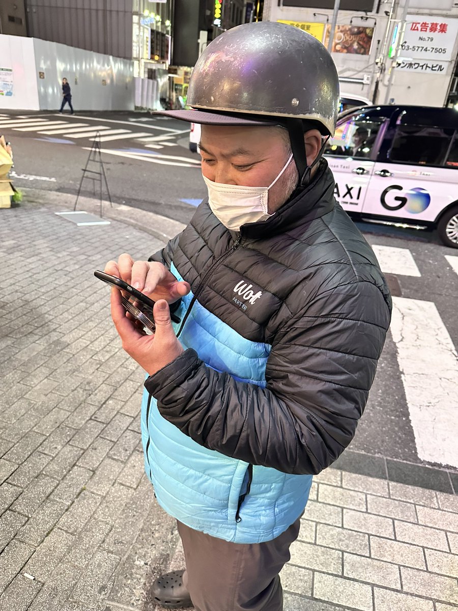 配達バイク