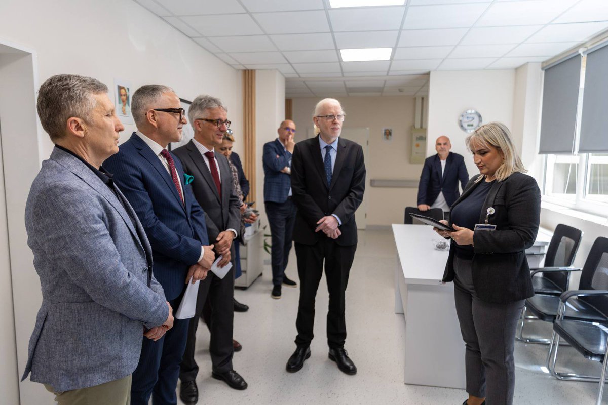 lulezon's tweet photo. Starting today in Prishtina, administrative services for newborns are simple, fast, and fully digital. No paperwork, no running between offices. After Gjilan and Ferizaj, we are now scaling this model across 🇽🇰 https://t.co/MApcMNPb8H