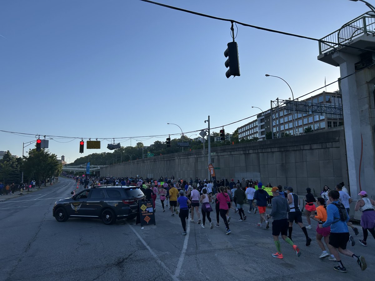 OSHP_SWOhio's tweet photo. Congratulations to everyone who participated in the Flying Pig Marathon this past weekend. We enjoyed cheering you along the way, including at mile 6. Thank you to everyone who stopped by to see us and talk to us about joining @OSHP. We loved talking with each of you. #JOINOSHP https://t.co/NvSO5NRkuf