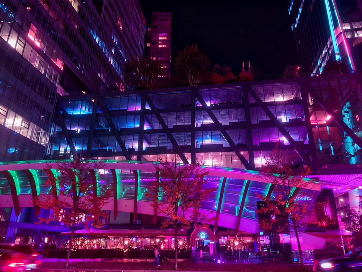 Lightning_Ch's tweet image. Vancouver isn’t sleeping tonight. 🌧️

Neon in the rain. Streets glitching like Cyberpunk 2077.
Light trails = the city’s veins.

Another face of Vancouver. ⚡

#Vancouver #Cyberpunk #NeonRain #CityLights