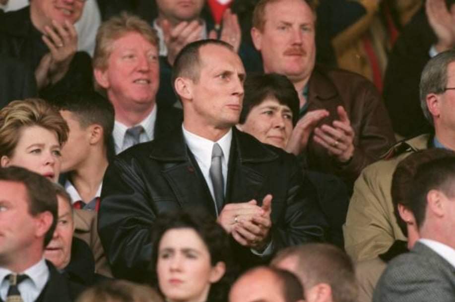 Cantona Collars AKA Larry tweet media